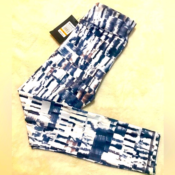 NEW GAIAM by Jessica Biel Blue Abstract Leggings - Picture 8 of 14